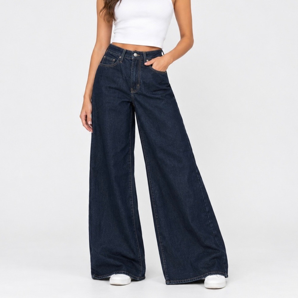 NEW Levi's Premium 726 High Rise Wide Leg Indigo Dark Wash Jeans Size 27
